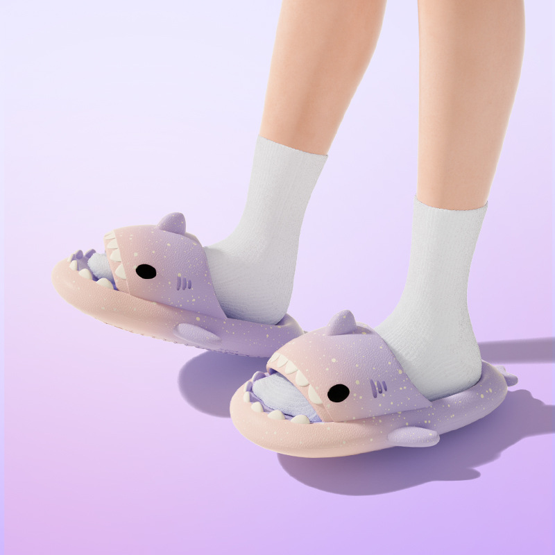 Cute Cartoon Shark kapcie dla  – Women Shoes Sandals recenzja i cena
