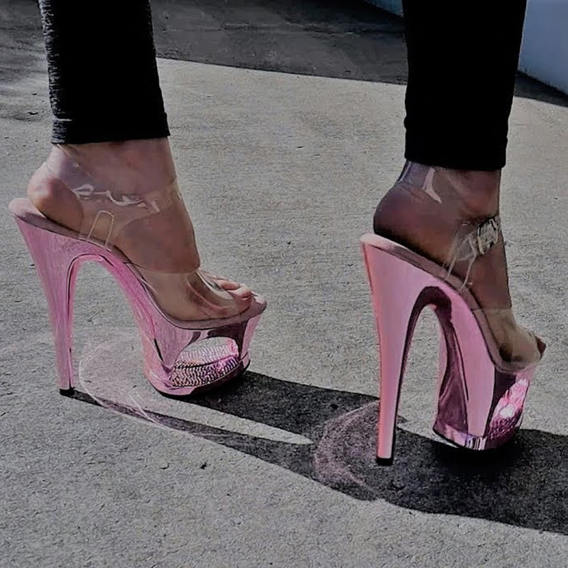 Różowe ażurowe sandały na plat – Clear Strap Heel recenzja i cena