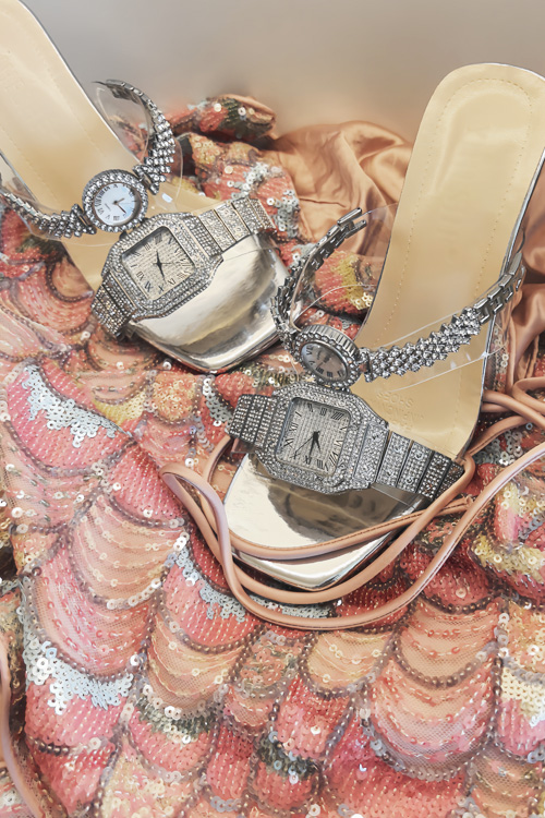 Oryginalny design Kryształowe  – Clear Strap Heel recenzja i cena