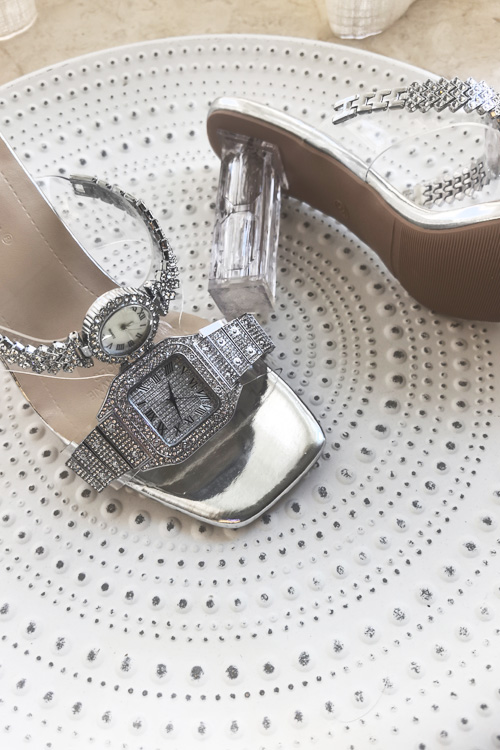 Oryginalny design Kryształowe  – Clear Strap Heel recenzja i cena