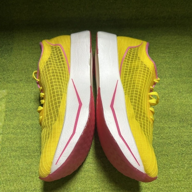 Super modne buty do biegania d – Women Shoes Jordan recenzja i cena
